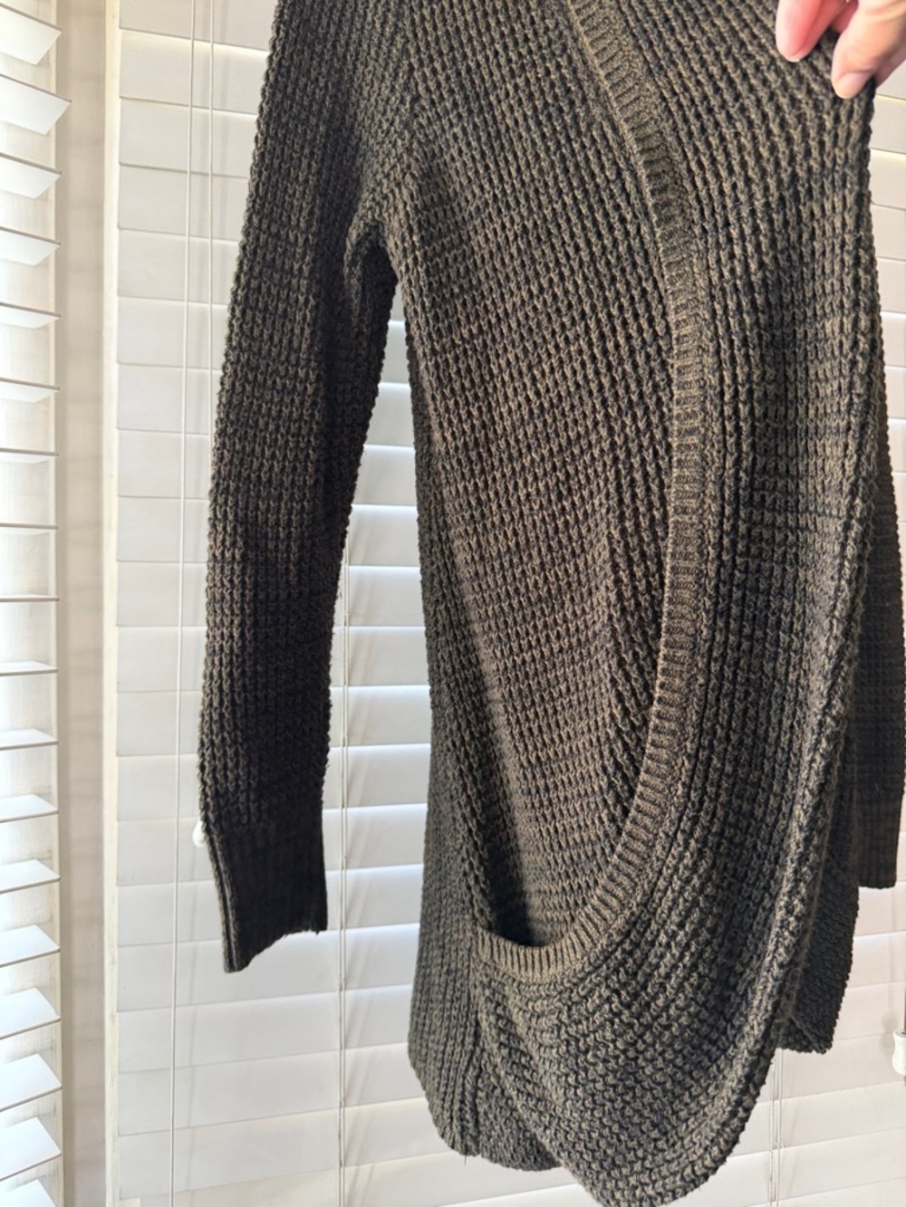 Market & Spruce Open-Front Olive Cardigan - Picture 3 of 6